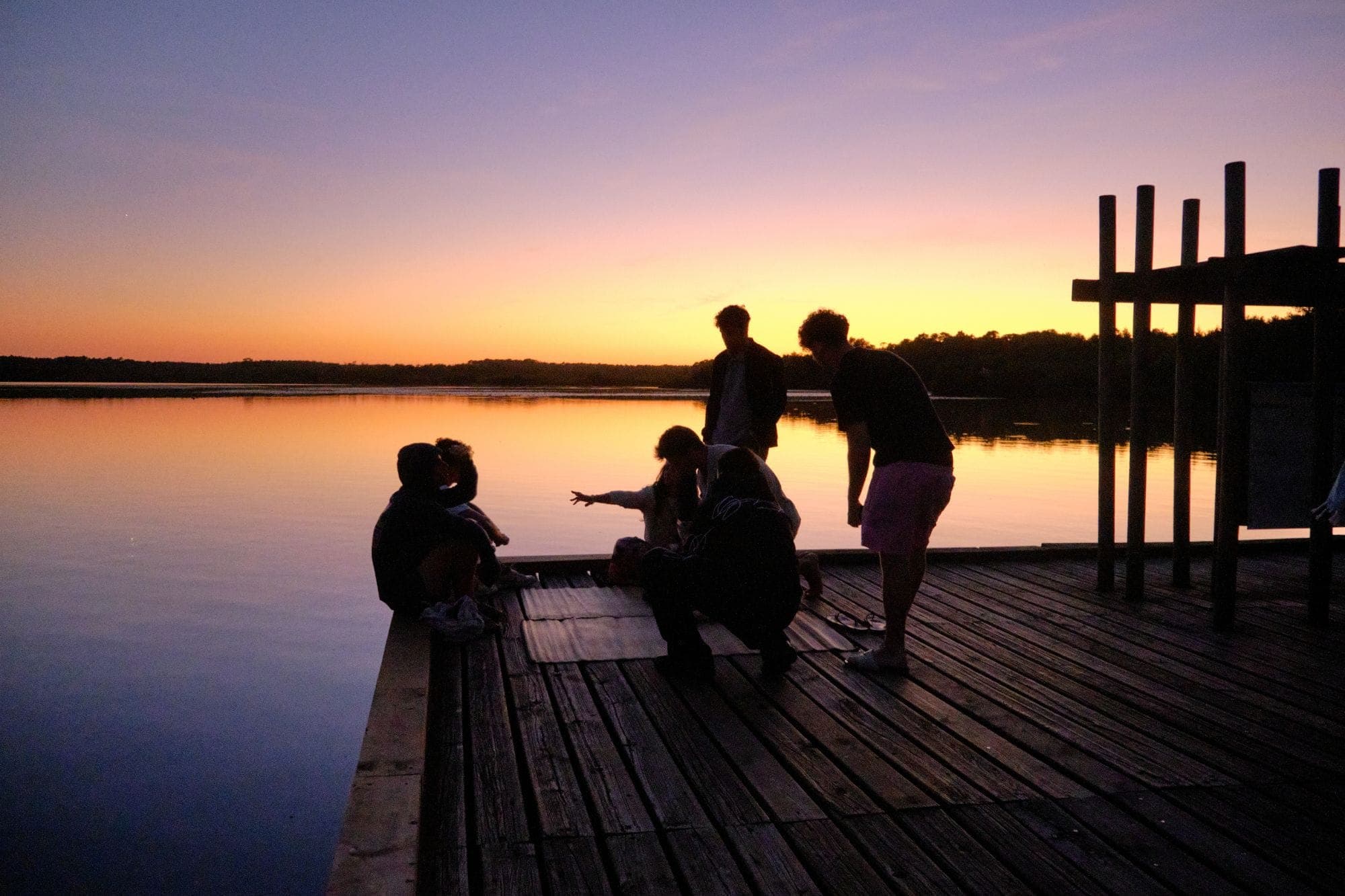 Atardecer en el lago con el grupo